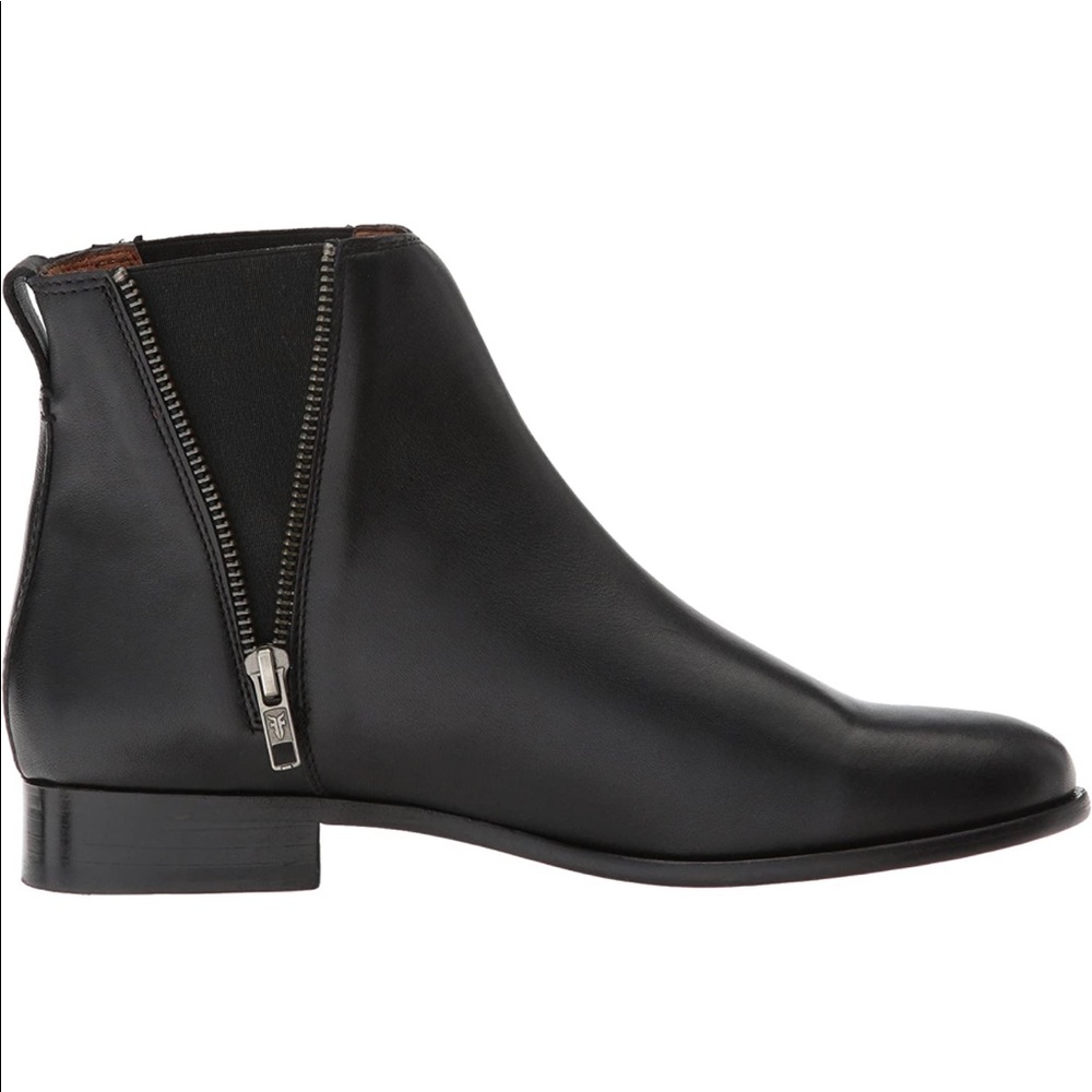 Frye Womens’ Zip Chelsea Boots- Size 7